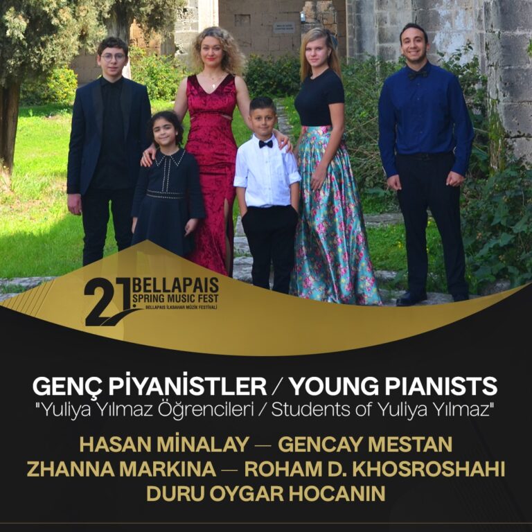 GENÇ PİYANİSTLER / YOUNG PIANISTS